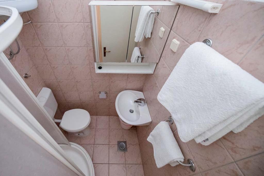 Guesthouse Šime Kolan Eksteriør billede