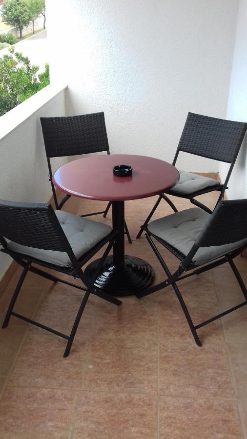 Guesthouse Šime Kolan Eksteriør billede