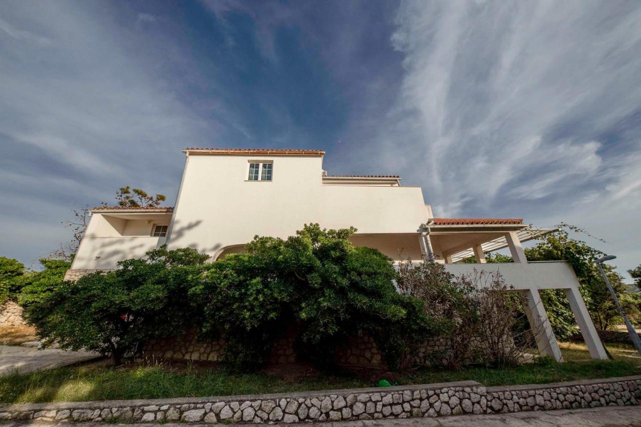Guesthouse Šime Kolan Eksteriør billede