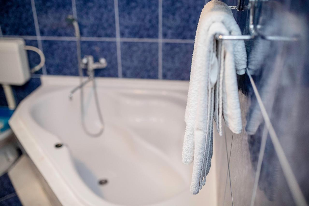 Guesthouse Šime Kolan Eksteriør billede