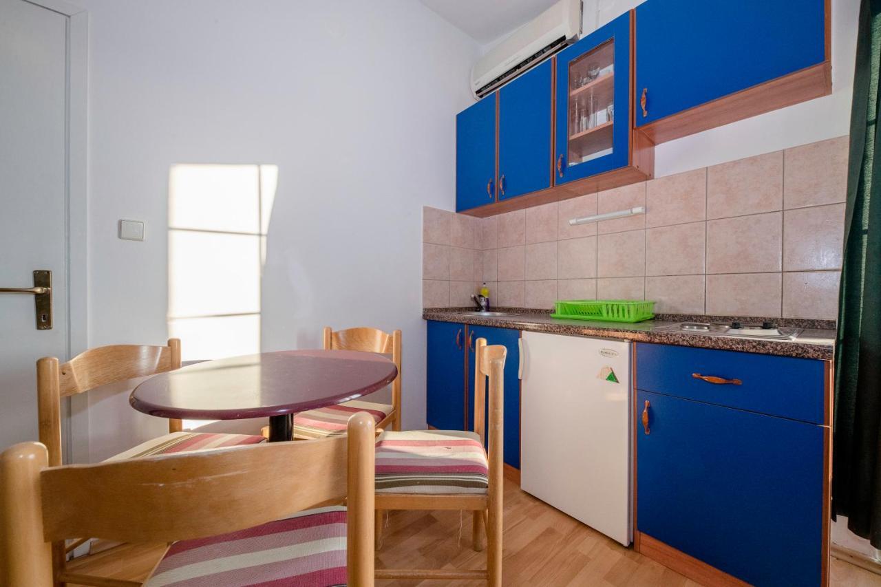 Guesthouse Šime Kolan Eksteriør billede