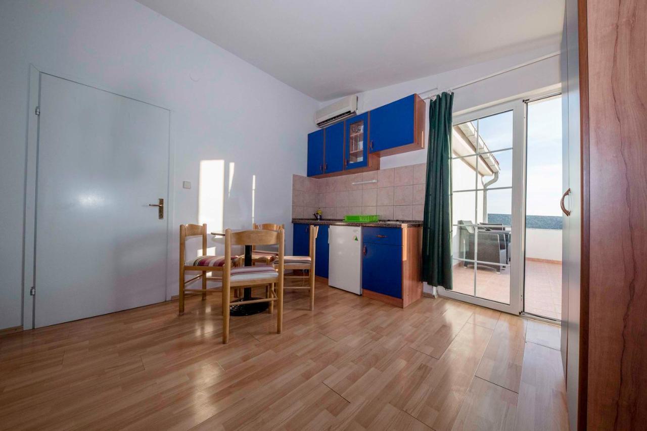 Guesthouse Šime Kolan Eksteriør billede
