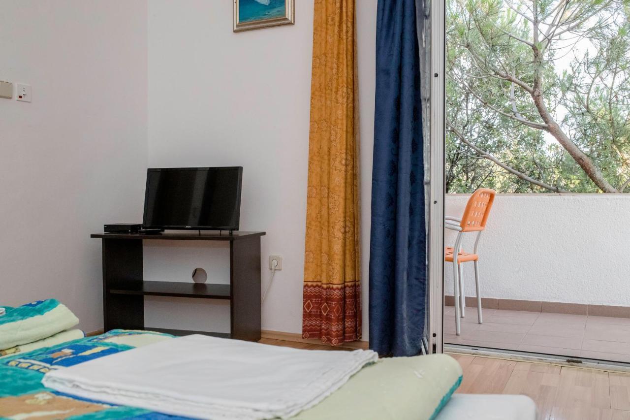Guesthouse Šime Kolan Eksteriør billede